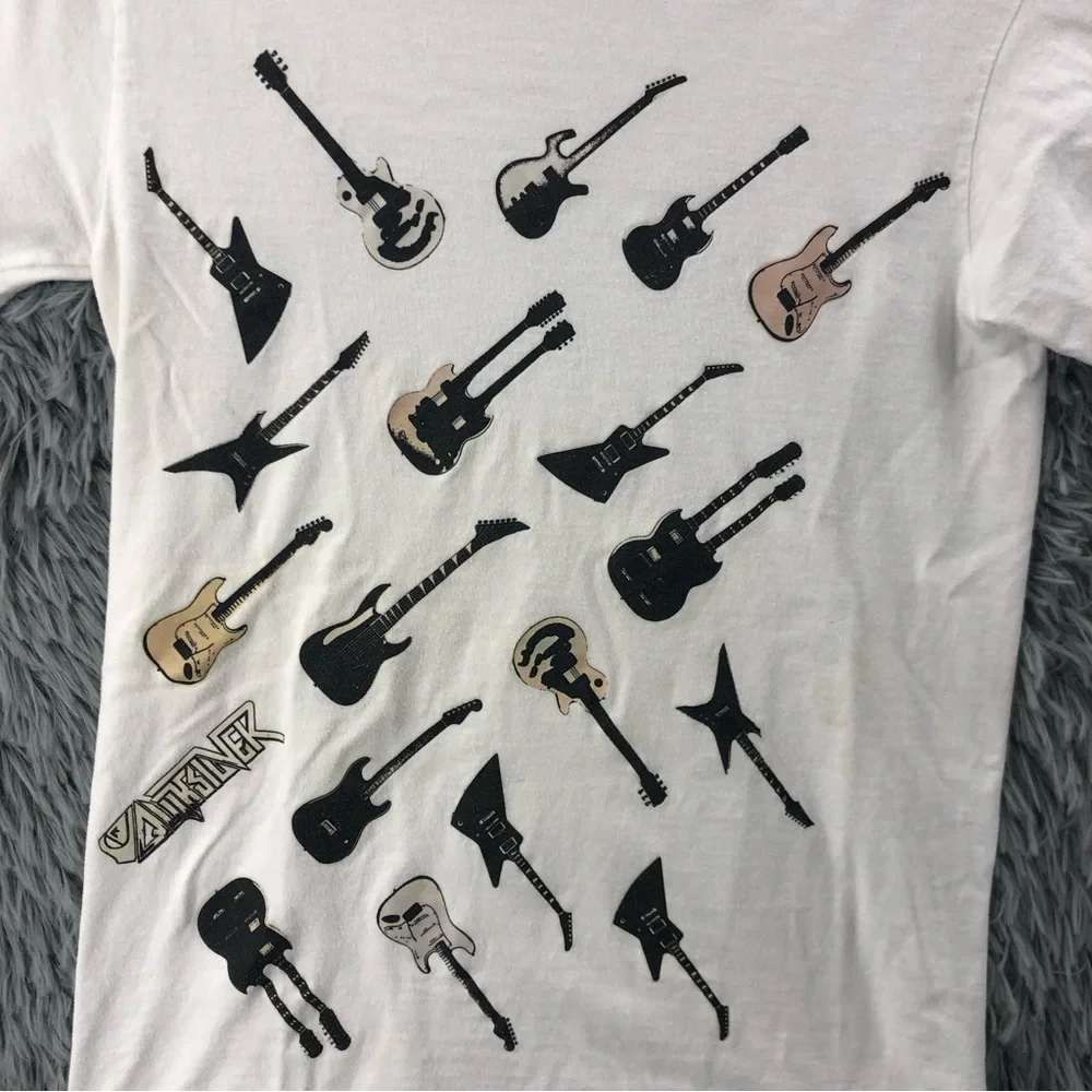 Quicksilver Tshirt Boys Small Spellout Guitars White Short Sleeve Shirt